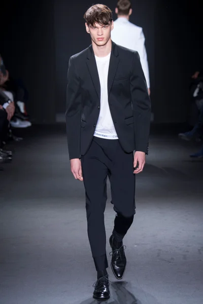 Look 42